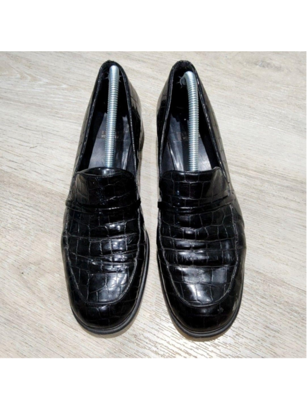 Stuart Weitzman Shoes Womens 7 Black Croc Embossed Loafer Flats Slip On Casual - Picture 2 of 10